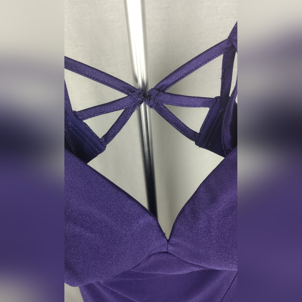 Morgan & Co Power Sateen Slim Hi Slit Deep V Ruched & Strappy Back Size 7 NWT - Picture 8 of 12